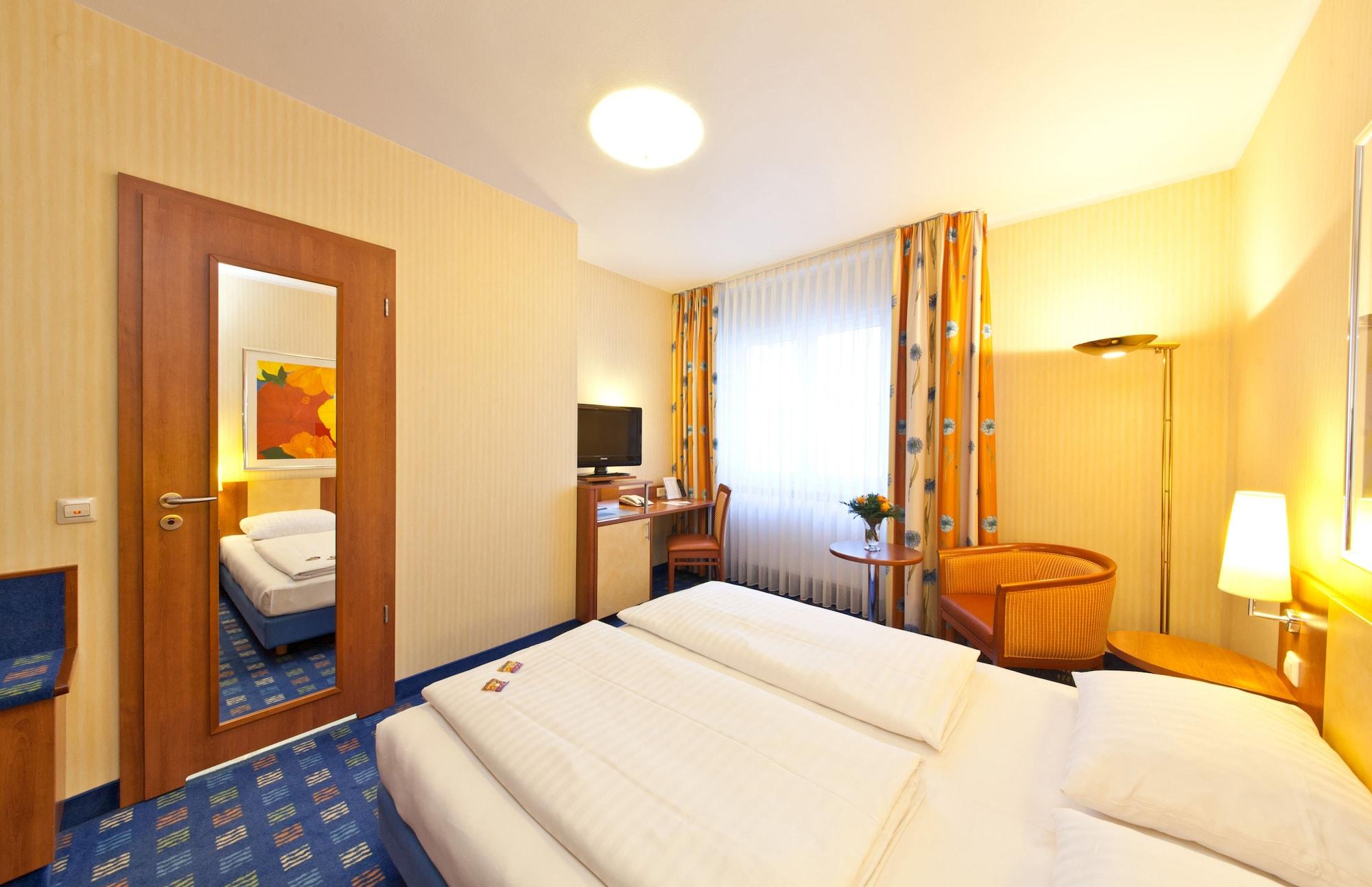 Hotel Boulevard Штутгарт Экстерьер фото