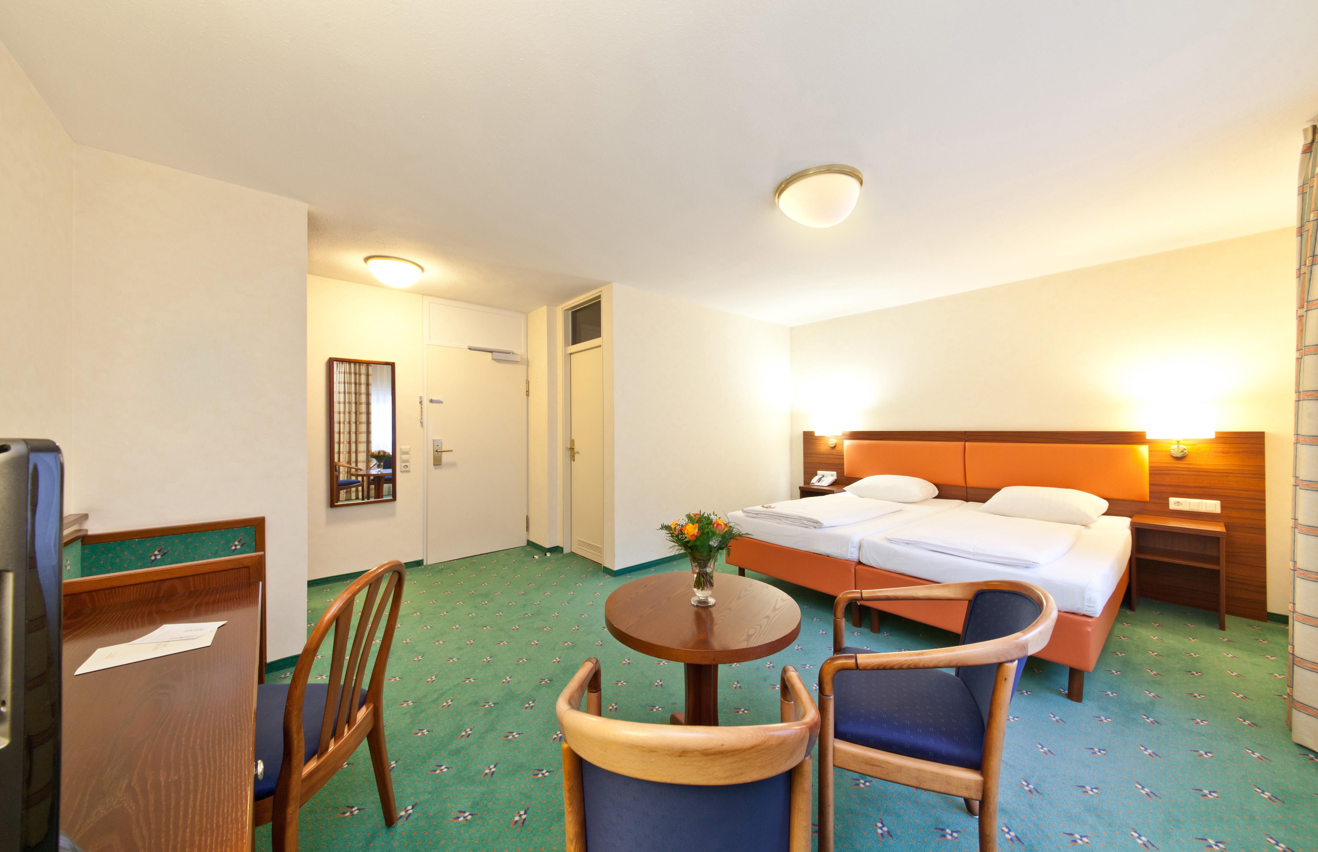 Hotel Boulevard Штутгарт Экстерьер фото