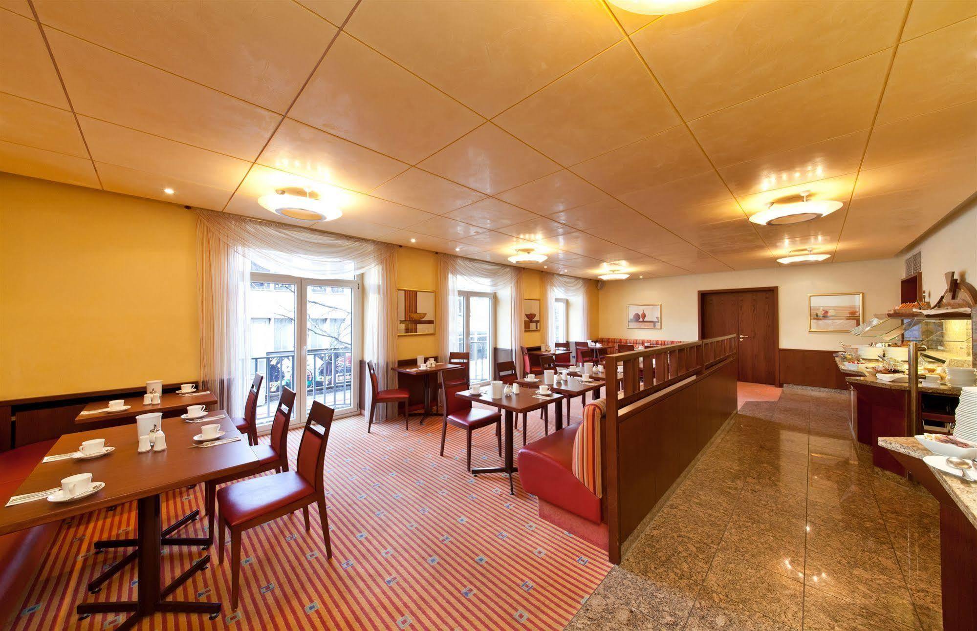 Hotel Boulevard Штутгарт Экстерьер фото